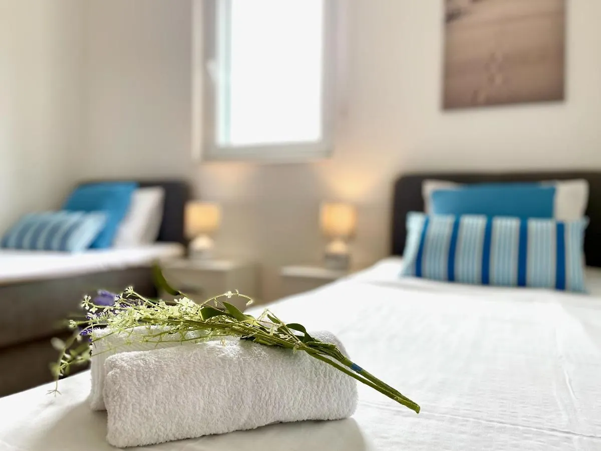 Villa Hygge Trogir 0*,  Kroatië